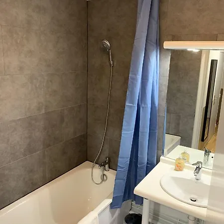 Disney, Very 2 Bedrooms Family Apartment, Wifi, Netflix 8 Pers